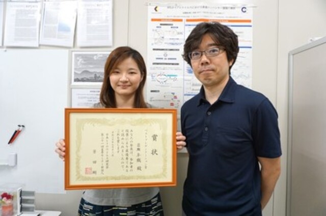 【Award】Ms. Saori IWASE Wins Best Presentation Award at Summer Retrovirus Conference 2018